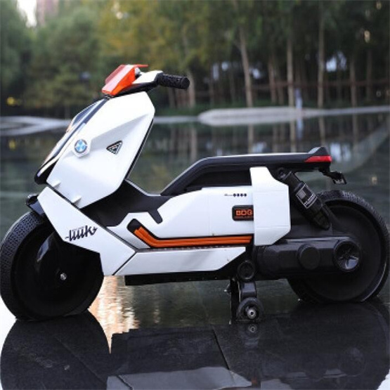 Children's electric car